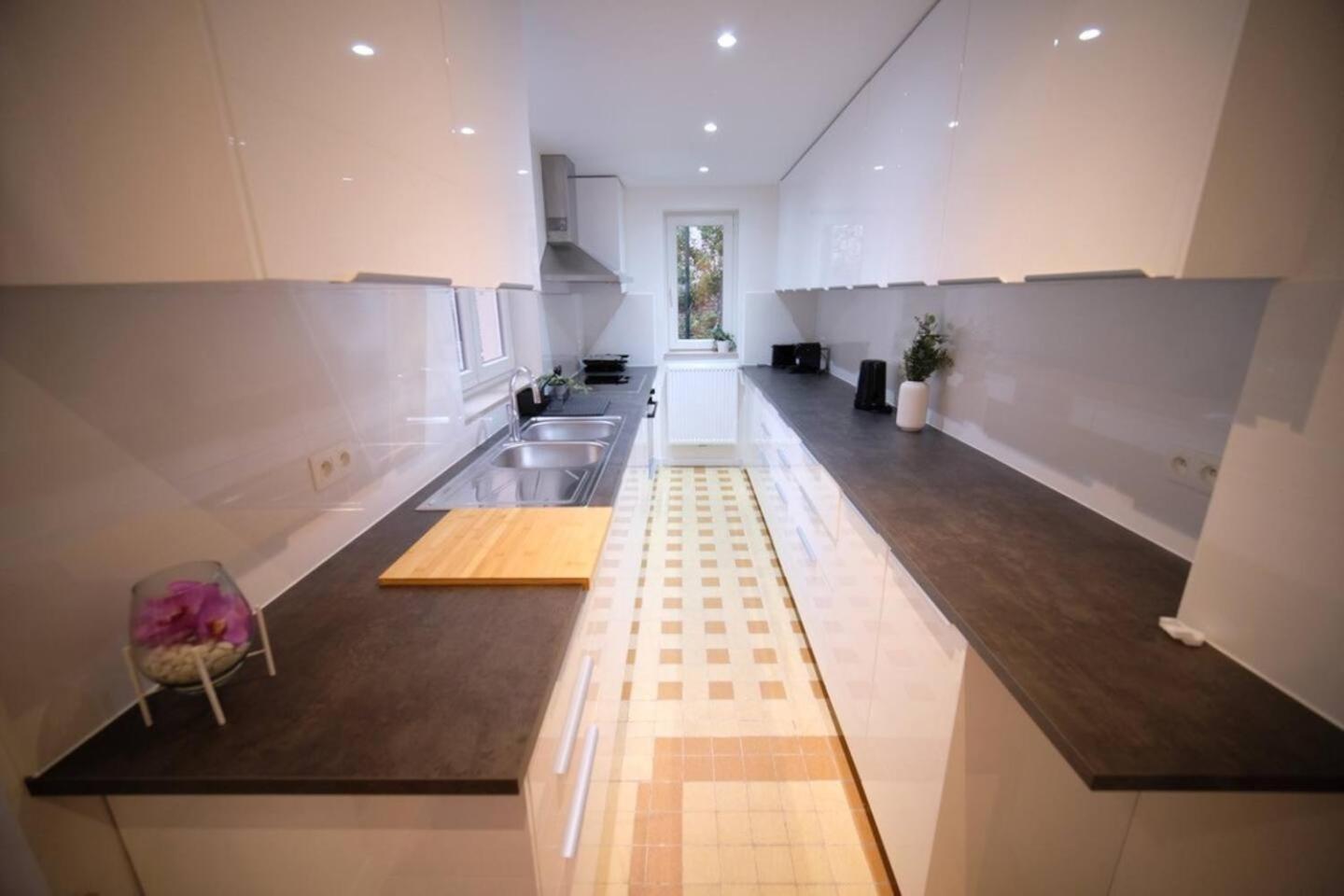 Smart Appart - Brussels North Bed & Breakfast Exterior photo